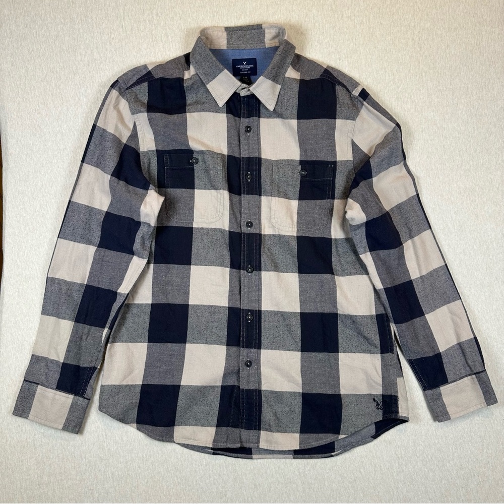 American Eagle Outfitters Black and Cream Plaid Shirt